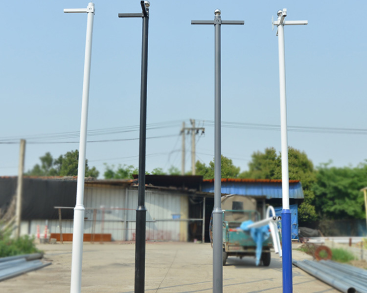 太原鑫雨杭公司求教，山西道路監(jiān)控桿施工時(shí)注意哪些事項(xiàng)？
