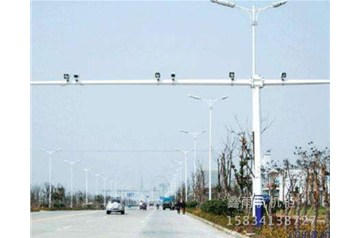 山西監(jiān)控桿在安裝的時(shí)候有哪些需要注意的？鑫雨杭電器
